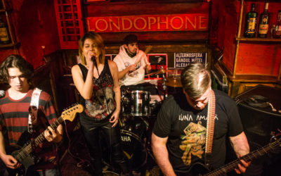 Familia Jeff @ Londophone